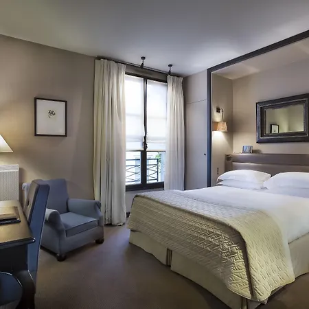 Hotel Le Pavillon De La Reine 5*