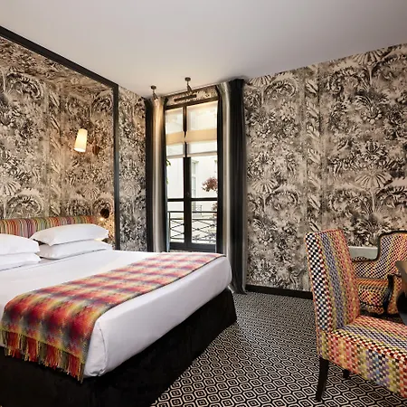 Le Pavillon De La Reine Hotel Paris