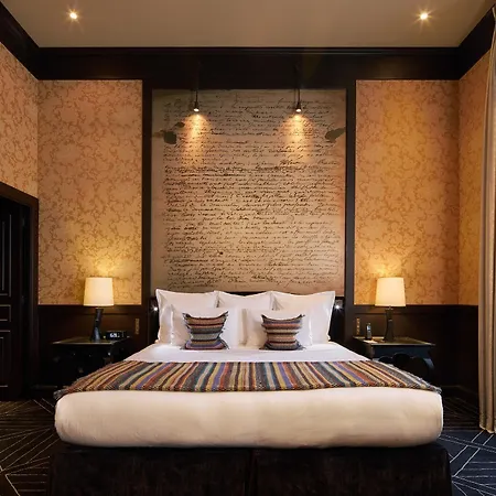 Le Pavillon De La Reine & Spa, Place Des Vosges Отель