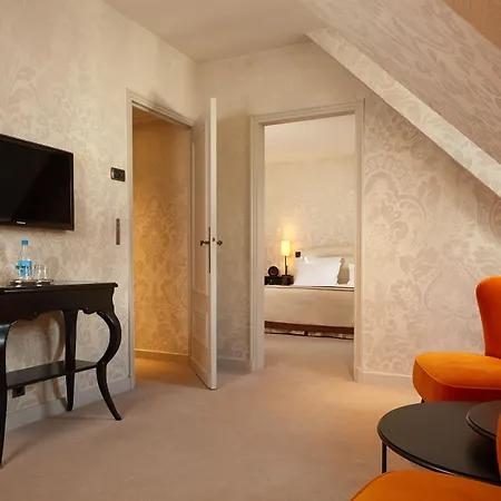 Le Pavillon De La Reine & Spa, Place Des Vosges Otel