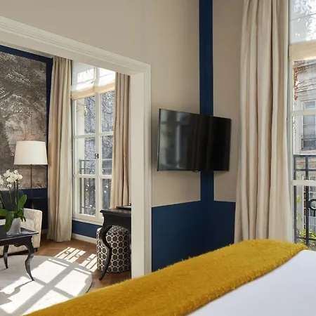 Le Pavillon De La Reine & Hotel