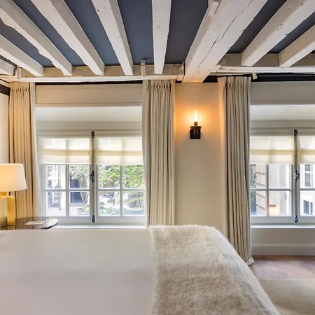 Hotel Le Pavillon De La Reine &