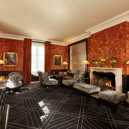 Le Pavillon De La Reine & Spa, Place Des Vosges