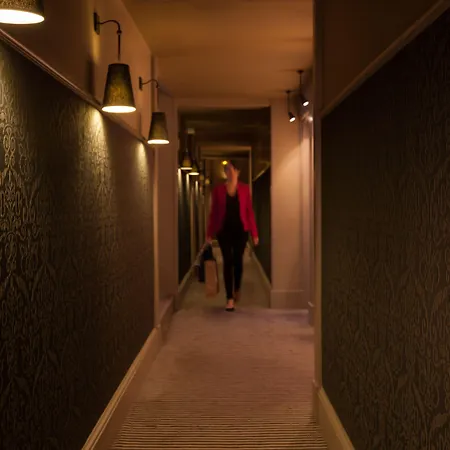 Le Pavillon De La Reine & Spa, Place Des Vosges Hotel