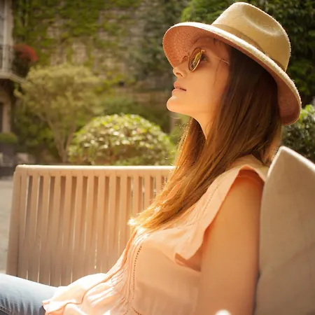 Le Pavillon De La Reine & Spa, Place Des Vosges 5*