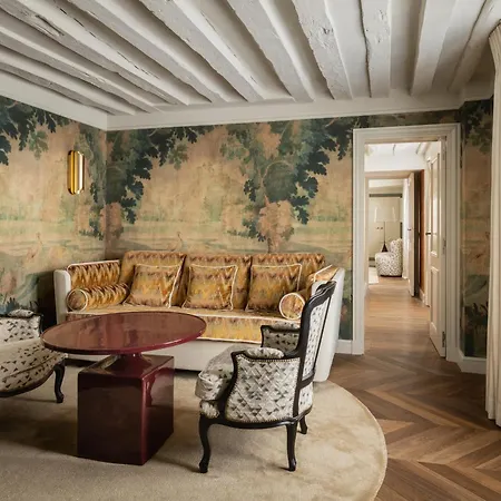 Le Pavillon De La Reine & Spa, Place Des Vosges 5* París
