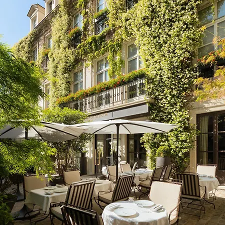 Le Pavillon De La Reine & Spa, Place Des Vosges 5*