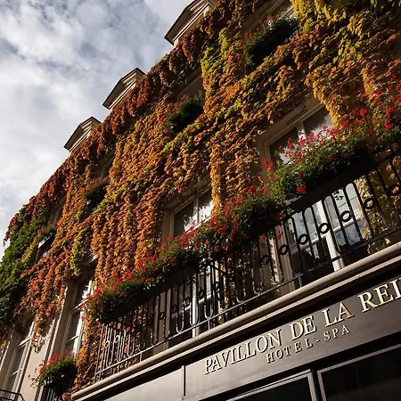 Le Pavillon De La Reine & Hotel 5*