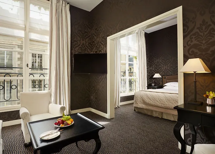 Le Pavillon De La Reine & Spa, Place Des Vosges 5* Paris