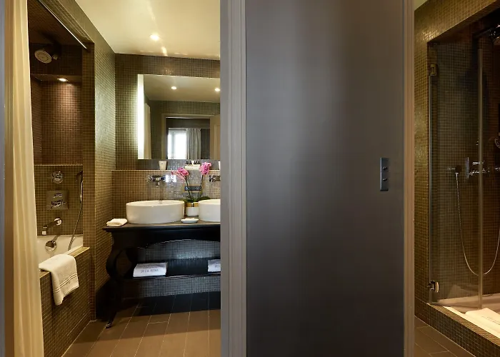 Hotell Le Pavillon De La Reine & Spa, Place Des Vosges