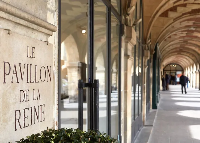 Le Pavillon De La Reine & Spa, Place Des Vosges 5* Paris