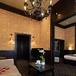 Le Pavillon De La Reine & Spa, Place Des Vosges Hotel Paris