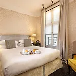 Hotel Le Pavillon De La Reine & Spa, Place Des Vosges 5*