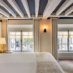 Le Pavillon De La Reine & Spa, Place Des Vosges Hotel 5*