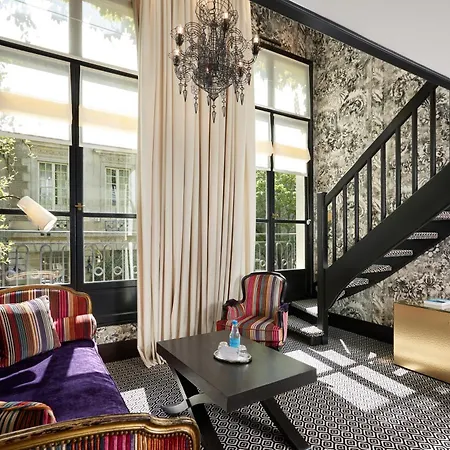 Le Pavillon De La Reine & Spa, Place Des Vosges Отель Париж